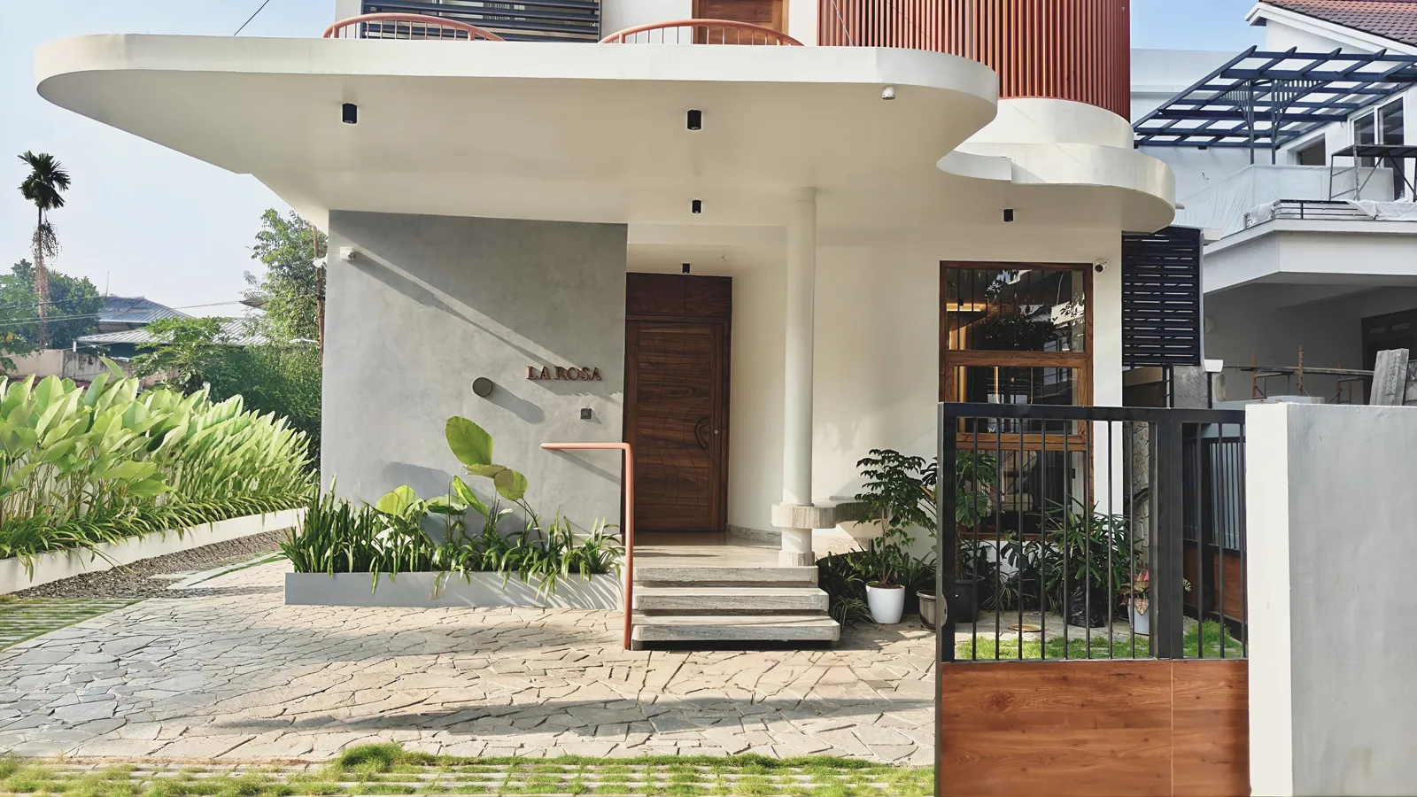 Architecture by Brickweavers